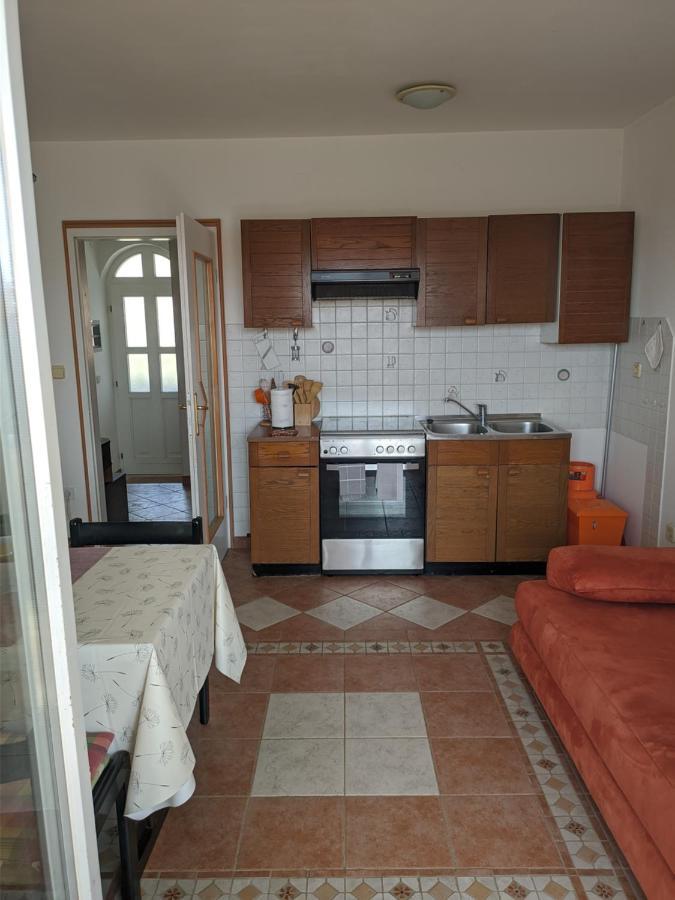 Villa Triton Vinkuran Bagian luar foto