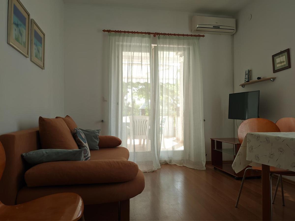 Villa Triton Vinkuran Bagian luar foto