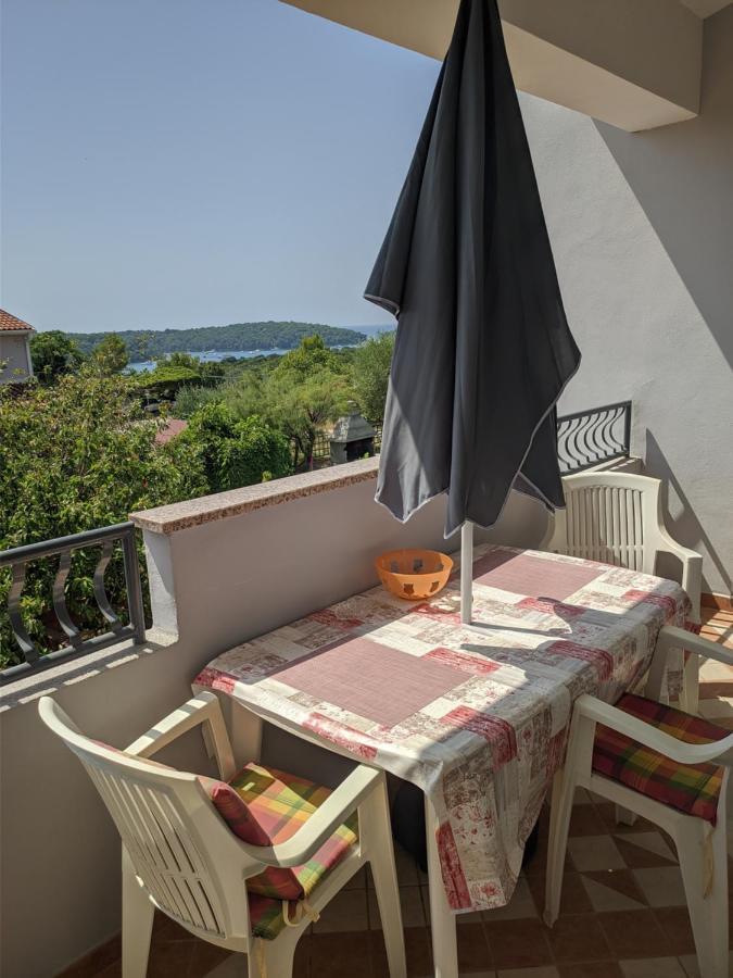 Villa Triton Vinkuran Bagian luar foto