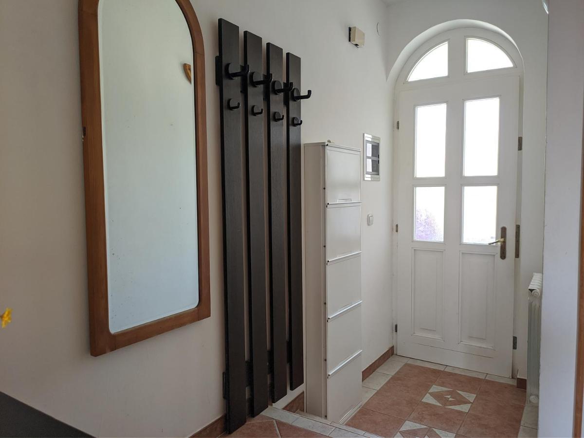 Villa Triton Vinkuran Bagian luar foto