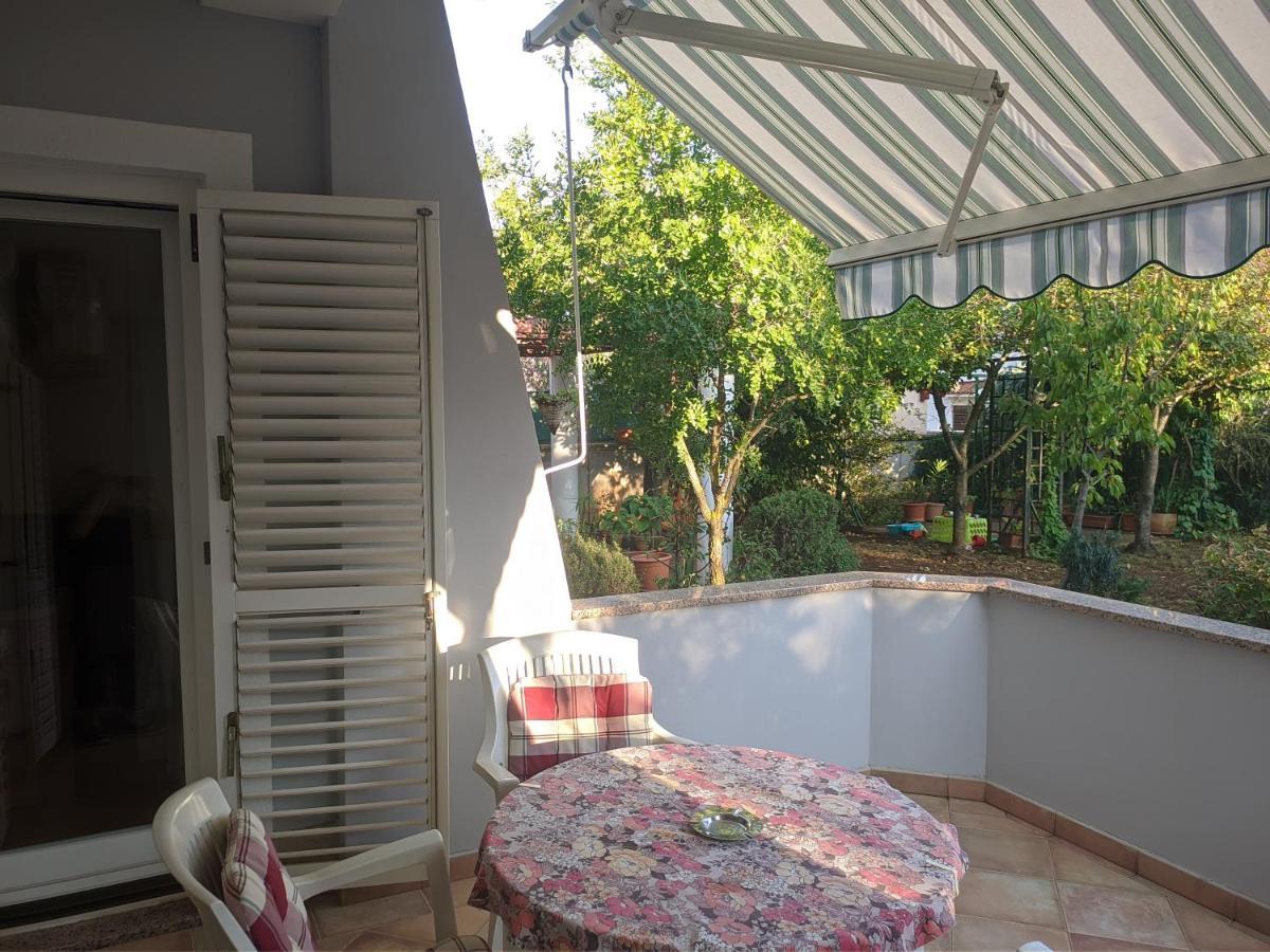 Villa Triton Vinkuran Bagian luar foto