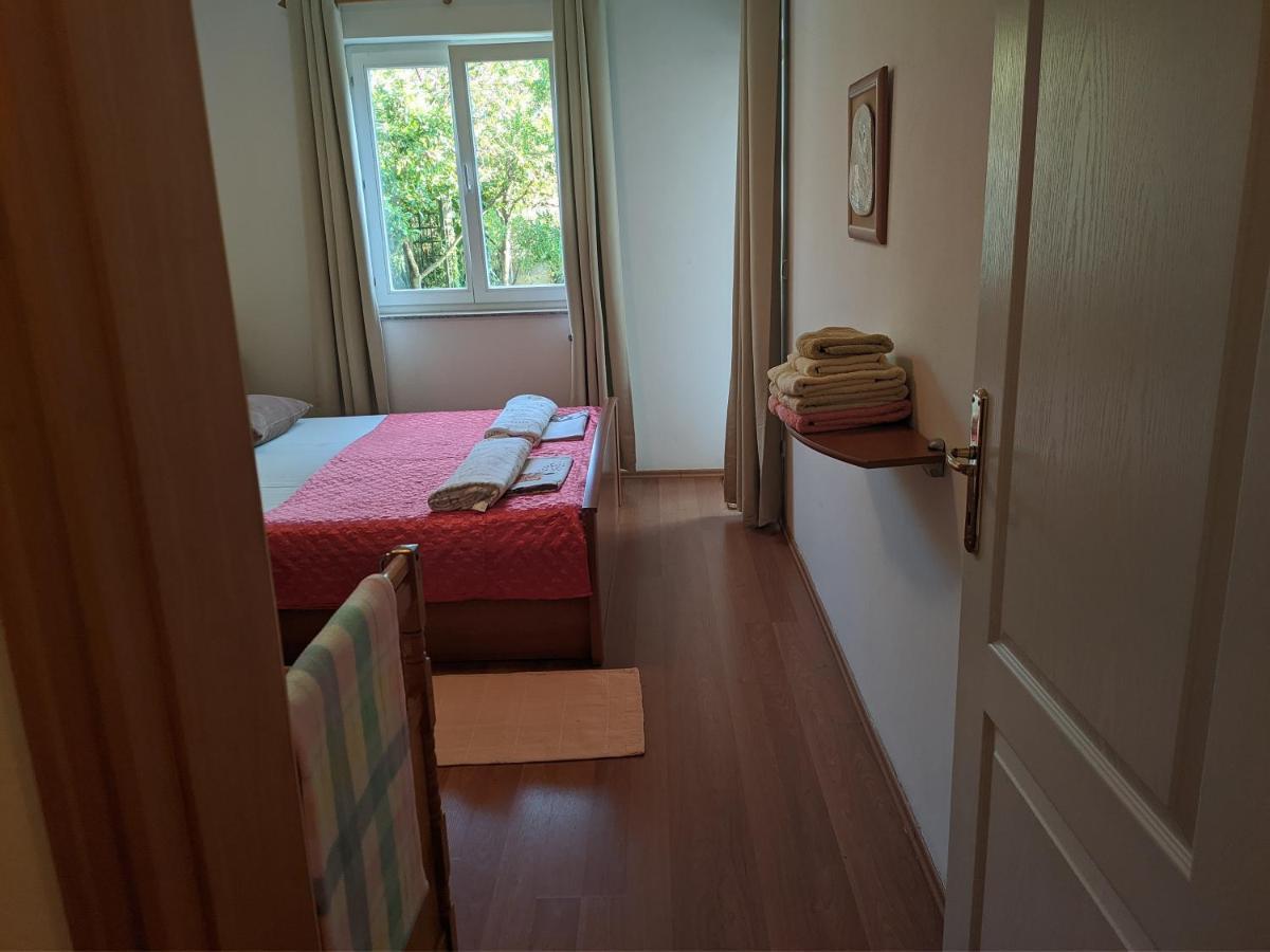 Villa Triton Vinkuran Bagian luar foto