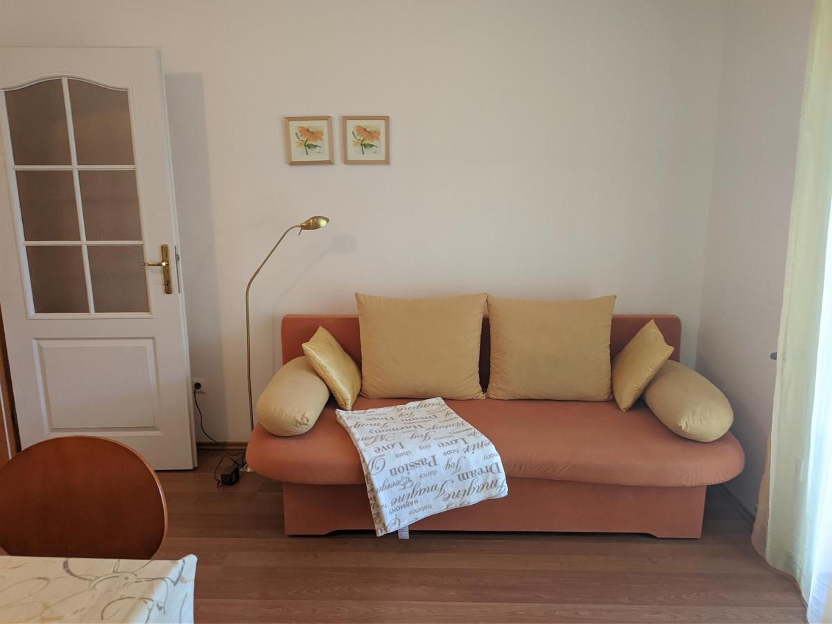 Villa Triton Vinkuran Bagian luar foto